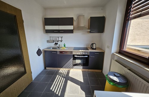Fuldabruck Apartamento | Ático-Ejecutivo-Baño Privado-Vista al campo-Penthouse für 7 Personen