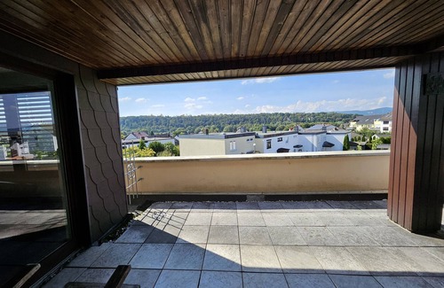 Fuldabruck Apartamento | Ático-Ejecutivo-Baño Privado-Vista al campo-Penthouse für 7 Personen