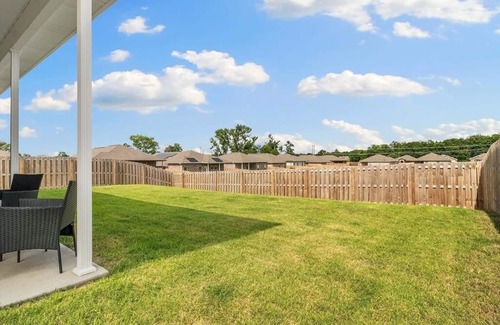 Highfill Casa | Cozy Pet-Friendly Hideout near XNA