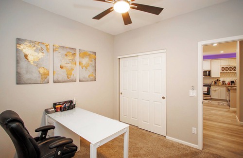 South Mountain Casa | Cozy Phoenix Home w/Office: Fast Wifi+Free Parking. Near Airport & Downtown.