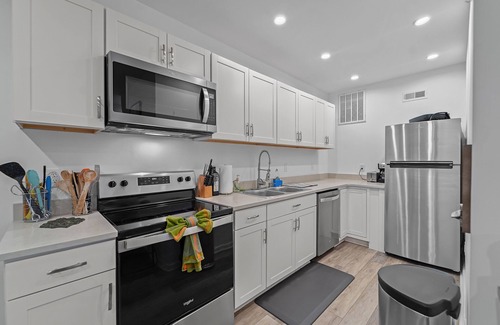 Pinehurst Apartamento | Cozy Pinehurst 2BR Apartment w/3 Beds Across from Pinehurst #6 Firepit
