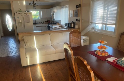 Bayville Casa | Cozy place on a lagoon