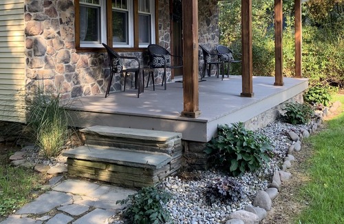 Cresco Casa | Cozy Poconos Creek Front Home with Private Backyard Swimming Pool