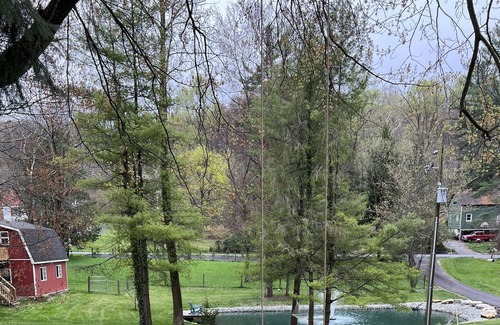 Pequea Casa | Cozy pond paradise