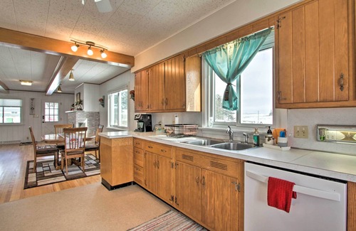 Postville Casa | Cozy Postville Retreat w/ Fireplaces & Yard!