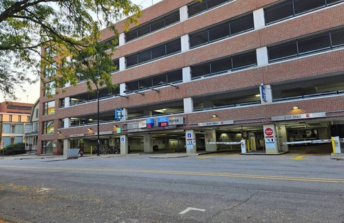 Ann Arbor Apartamento | Cozy Prime Location Apartment-Room1