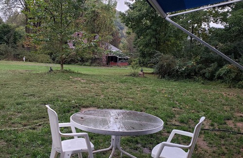 Renovo Casa | Cozy primitive Rambler RV in Westport Renovo Pa river access