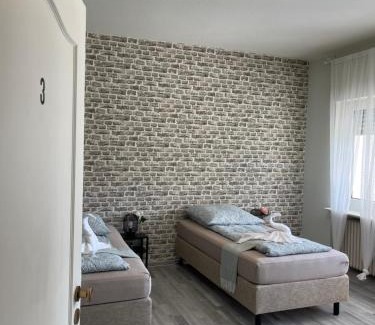 Rhein-Erft-Kreis District Apartamento | Cozy Private 3-Bedroom Apartment in Wesseling