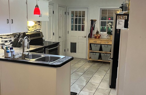 Mansfield Casa | Cozy private room and bathroom! Close to many local attractions, and activities