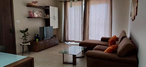 Safi Apartamento | Cozy Private room in apartment in Ħal Safi, Malta