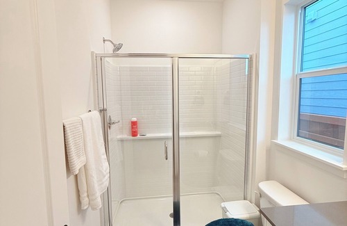 Bonney Lake Casa | Cozy Private Room Near Seattle & Mt. Rainier – Quiet & Comfy Stay