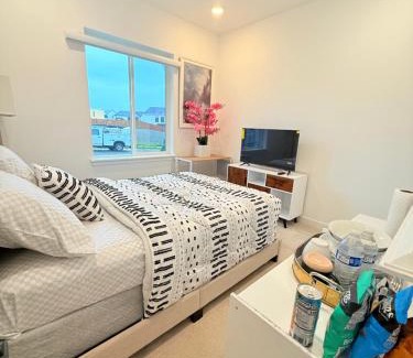 Bonney Lake Casa | Cozy Private Room, Room 1, Near Seattle and Mt Rainier, Quiet and Comfy Stay