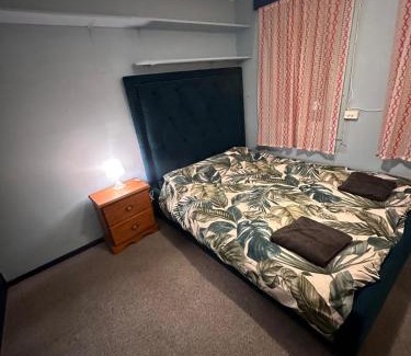 Kellyville Casa | Cozy Queen Room in Peaceful House with Garden - KV3