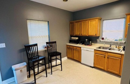 Birmingham Casa | Cozy, quiet and near all hospitals Ex. UAB, VA, St. Vincents, Brookwood,Children