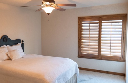 Sanger Casa | Cozy & quiet country getaway with a pool, 32 acres of land, and horse stables.