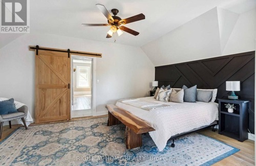 Kincardine Otro | Cozy Quiet Farmhouse Minutes from Kincardine!