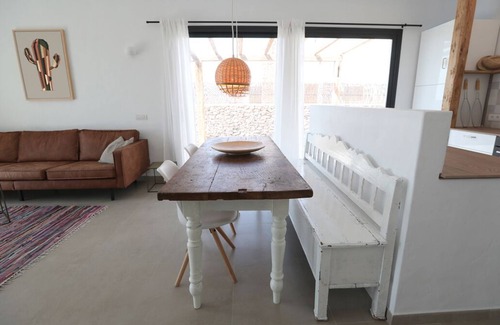 Triquivijate Casa | Finca acogedora y tranquila para relajarse y estar activo