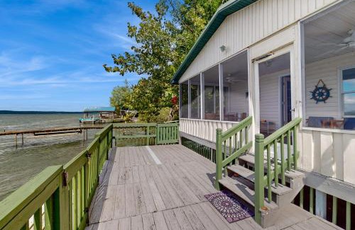Town of Ledyard Casa | Cozy & Quiet Lakeside Retreat