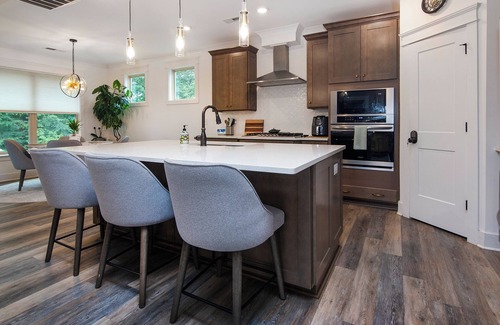 Moores Chapel Casa | Cozy quiet spacious. Close to airport