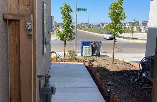 Raisin Apartamento | Cozy-Quiet-Spacious Guest Suite Fresno/Clovis CA 10 minutes to Yosemite Airport