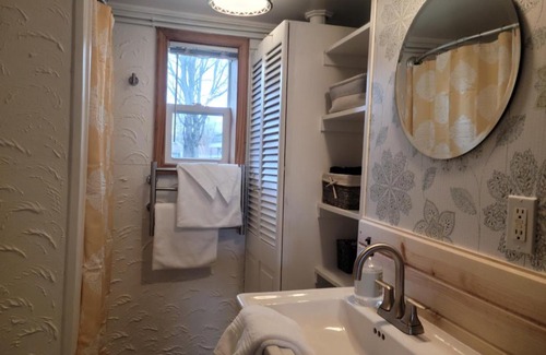 Paw Paw Casa | Cozy Quonset Hut On Maple Lake