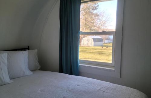Paw Paw Casa | Cozy Quonset Hut On Maple Lake