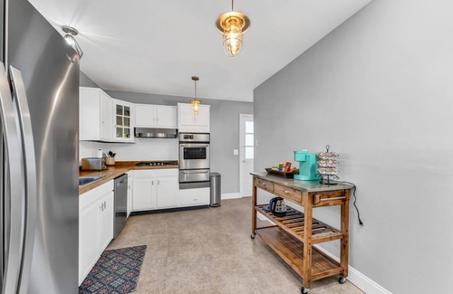 Glyndon Casa | Cozy Rancher Near Major Highways