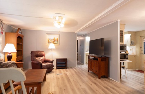 Eustis Casa | Cozy Rental on Trout Lake