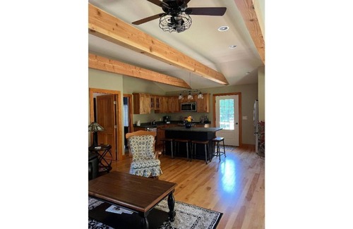 Lee Apartamento | Cozy retreat in beautiful country setting