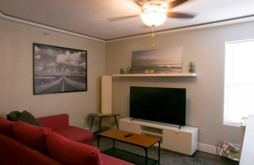 Downtown Omaha Apartamento | Cozy Retreat in the Heart of Omaha
