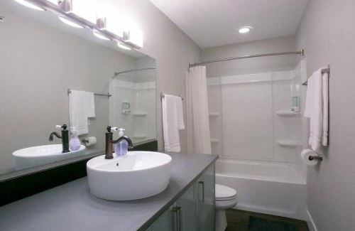 Downtown Omaha Apartamento | Cozy Retreat in the Heart of Omaha