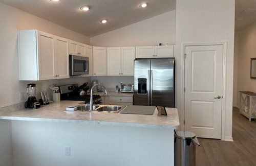 Sumter County Casa | Cozy Retreat Near Sawgrass Market & Brownwood Paddock Square!