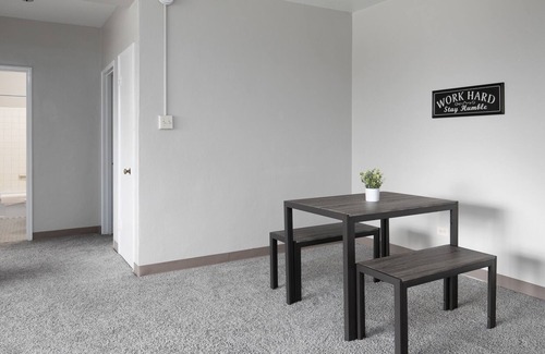 Redmont Park Apartamento | Cozy Retreat♛near UAB♛Fast Wifi✓Remote Work Space✓