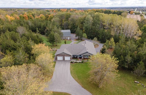 Greater Napanee Casa | Cozy Retreat On The Eastside Estate (8guests)