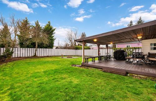 Vancouver Casa | Cozy Retreat, Pet-friendly Haven