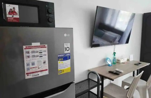 Las Pinas Apartamento | Cozy Retreat