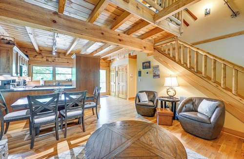 The Mountain Club Cabina | Cozy Retreat w/ Deck & Sapphire Resort Access!