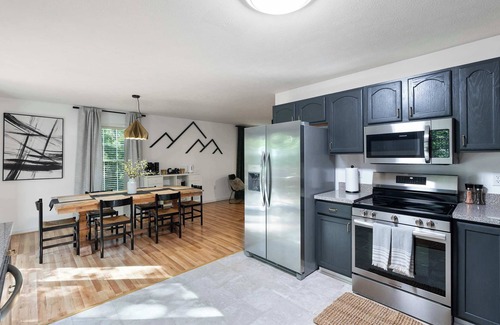 Mount Jackson Chalet De Esquí | Cozy Retreat w/Fire Pit & Grill near Bryce