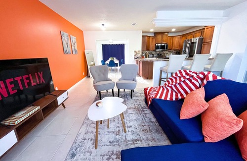 Delray Beach Casa | Cozy Retreat w/ HEATED Pool at The Royal House - 5 miles from the beach