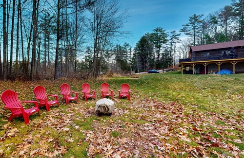 Barnstead Casa | Cozy Retreat with Spacious Deck, Firepit, and Outdoor Adventures Nearby