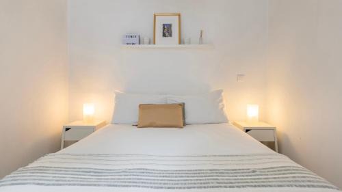 Eugaria Apartamento | Cozy Retreat with Patio Near Sintra by LovelyStay