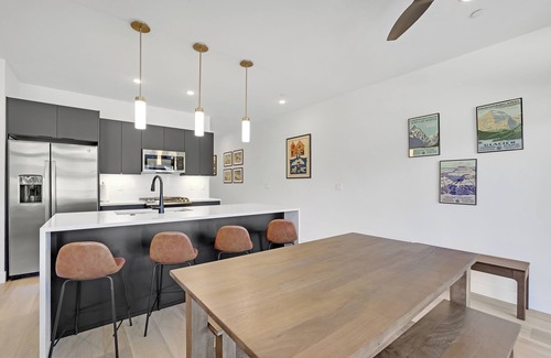 Willow Grove Condominio | Cozy River Retreat-Perfect for outdoor enthusiasts!