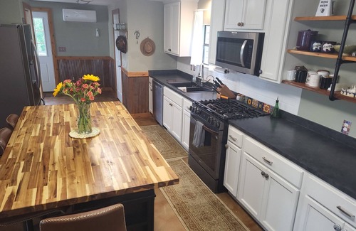Crystal River Casa | Cozy Riverfront Retreat in Ozello with hot tub, private dock and amazing views