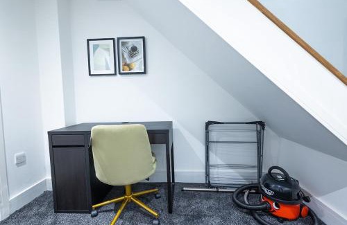 Gravesend Apartamento | Cozy Riverside Apartment 5mins to train station