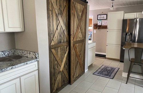 Great Falls Casa | Cozy Riverview neighbor hood home.