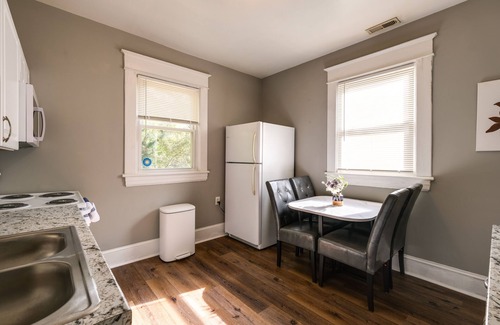 Roanoke Apartamento | Cozy Roanoke Vacation Rental: 2 Mi to Downtown!