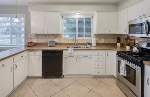 Rocklin Casa | Cozy Rocklin Home with Bonus/Game Room