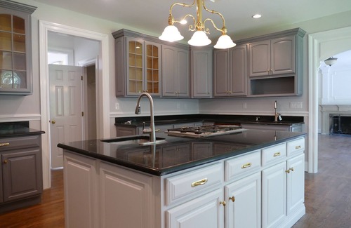 Avon Casa | Cozy Romantic Single Family Home - 5 mins from a State Park