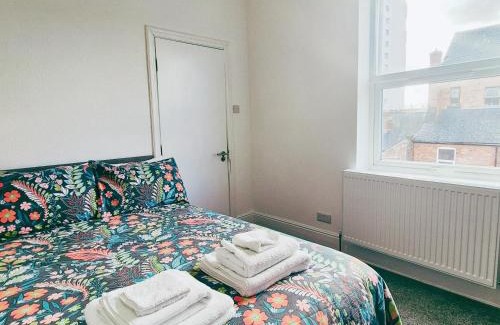 Forest Fields Apartamento | Cozy Room at The Burford Hideaway