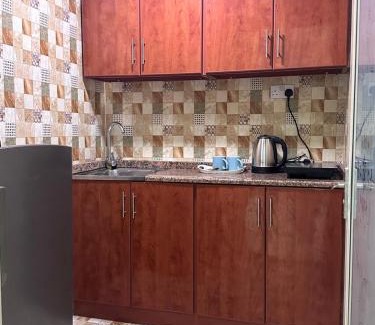 Al Ain Apartamento | Cozy Room in Al Ain with kitchen & Private Bath